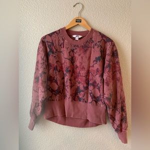 Joylab tie-dye sweater